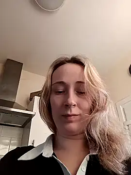 Snapshot of Teagan_B chatting on January 7, 2025, 9:40 am Teagan B online show from January 7, 2025, 9:40 am