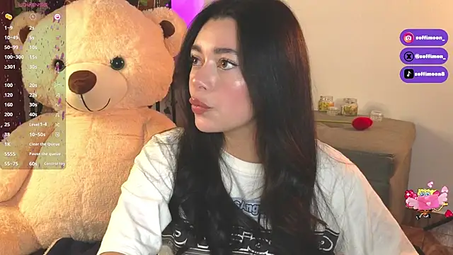 Snapshot of Soffimoon_ chatting on February 13, 2025, 7:03 am Soffimoon  online show from February 13, 2025, 7:03 am