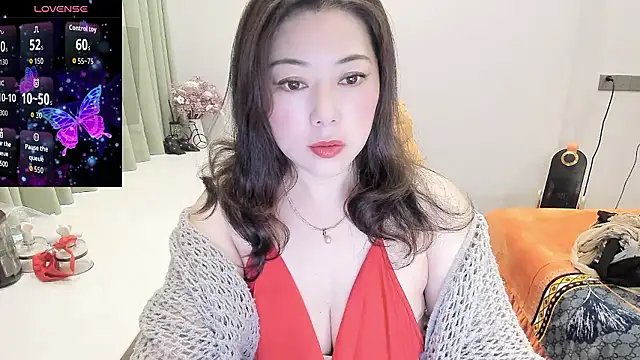 Crystal Wings online show from January 19, 2026, 1:20 am