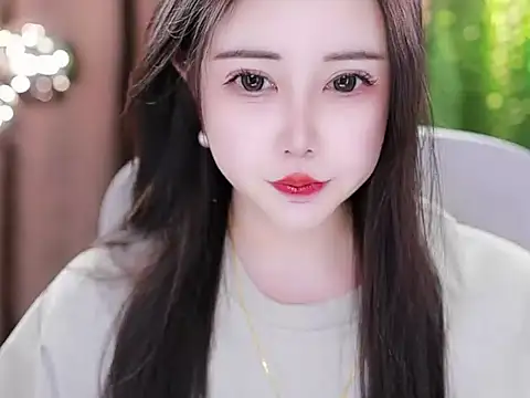 Qiaoqiao  online show from February 16, 2025, 2:10 pm