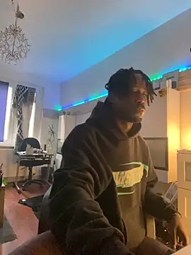 einRowdey online show from November 14, 2025, 2:05 pm