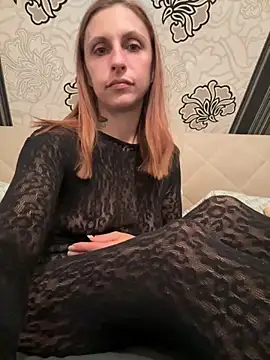 Snapshot of joie_20 chatting on October 19, 2025, 9:04 pm joie 20 online show from October 19, 2025, 9:04 pm