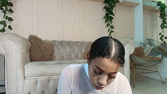 flavia cruz online show from February 8, 2026, 7:17 pm