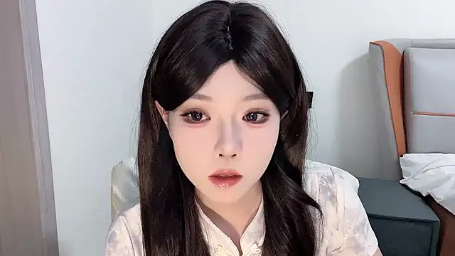 Snapshot of Q-ing chatting on February 18, 2025, 2:27 pm Q-ing online show from February 18, 2025, 2:27 pm