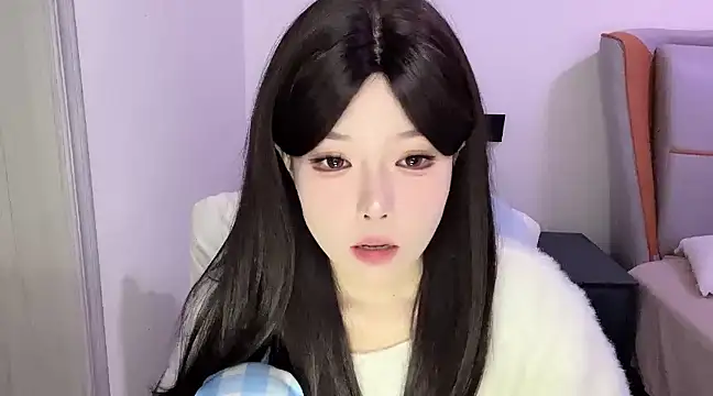 Snapshot of Q-ing chatting on March 19, 2025, 6:01 pm Q-ing online show from March 19, 2025, 6:01 pm