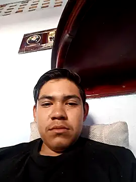 Snapshot of josue19x chatting on March 1, 2026, 5:37 pm josue19x online show from March 1, 2026, 5:37 pm
