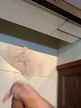 smithrosinha online show from January 21, 2025, 2:33 am