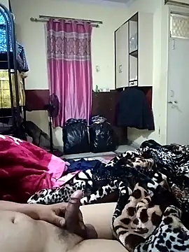 Snapshot of Spgaarya chatting on March 17, 2025, 2:19 am Spgaarya online show from March 17, 2025, 2:19 am