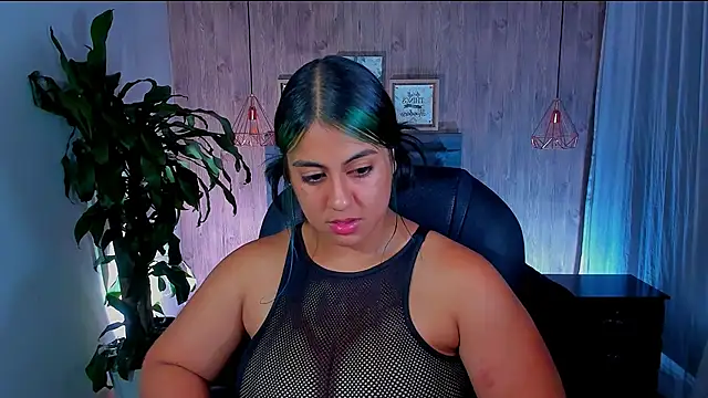 Snapshot of Xisu_ chatting on February 8, 2025, 9:46 am Xisu online show from February 8, 2025, 9:46 am