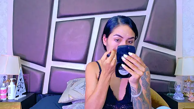 Snapshot of NicoleEsposito chatting on May 9, 2026, 12:32 pm NicoleEsposito online show from May 9, 2026, 12:32 pm