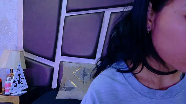 Snapshot of NicoleEsposito chatting on June 2, 2026, 12:51 pm NicoleEsposito online show from June 2, 2026, 12:51 pm