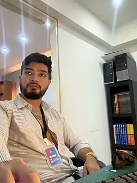  tony8 online show from November 19, 2025, 4:40 pm