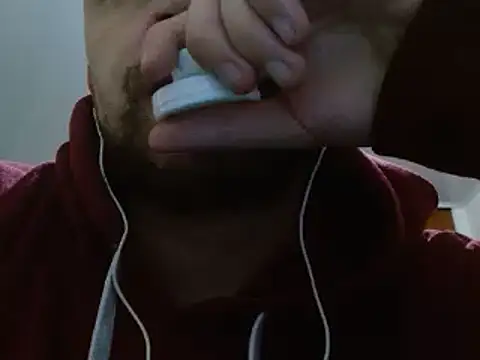 Snapshot of camiloking1720 chatting on December 2, 2024, 6:20 am camiloking1720 online show from December 2, 2024, 6:20 am