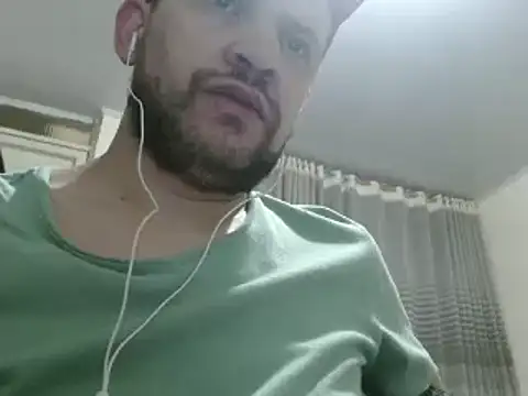 Snapshot of camiloking1720 chatting on December 19, 2024, 12:56 pm camiloking1720 online show from December 19, 2024, 12:56 pm