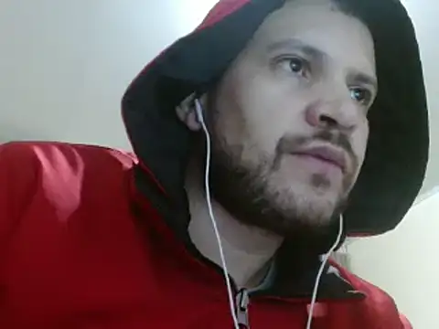 Snapshot of camiloking1720 chatting on January 25, 2025, 11:44 am camiloking1720 online show from January 25, 2025, 11:44 am