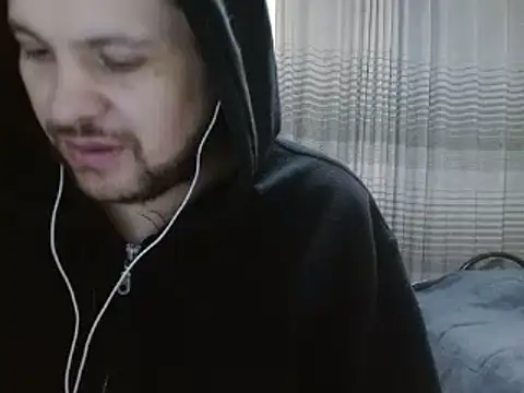 Snapshot of camiloking1720 chatting on February 1, 2025, 1:30 pm camiloking1720 online show from February 1, 2025, 1:30 pm