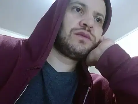 Snapshot of camiloking1720 chatting on February 26, 2025, 1:43 am camiloking1720 online show from February 26, 2025, 1:43 am