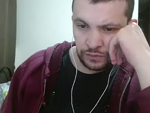 Snapshot of camiloking1720 chatting on March 2, 2025, 3:02 am camiloking1720 online show from March 2, 2025, 3:02 am