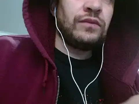 Snapshot of camiloking1720 chatting on March 3, 2025, 3:30 am camiloking1720 online show from March 3, 2025, 3:30 am