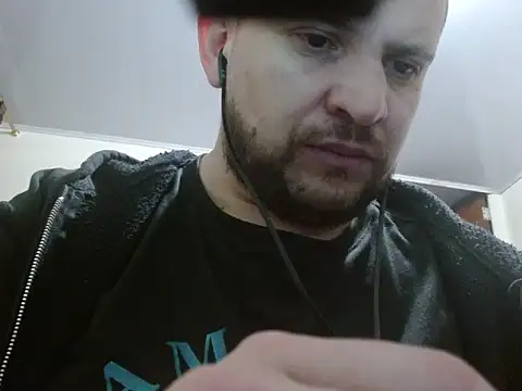 Snapshot of camiloking1720 chatting on February 16, 2026, 7:54 pm camiloking1720 online show from February 16, 2026, 7:54 pm