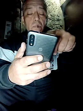 rodrig6987 1 online show from September 13, 2025, 1:27 am