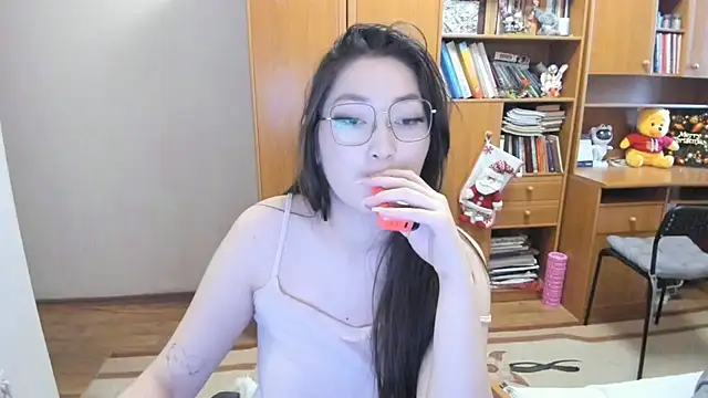 nliki4506 online show from December 21, 2024, 3:14 am