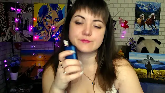 Darina M  online show from February 3, 2026, 5:16 am