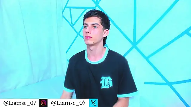 liam scott77 online show from February 27, 2026, 12:32 am