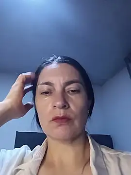 renata hot1 online show from July 12, 2026, 1:29 am