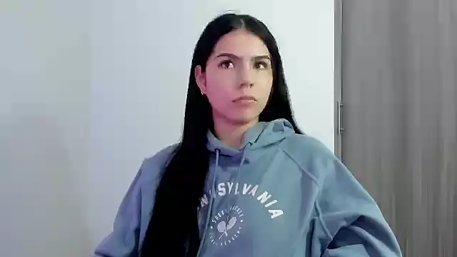 Snapshot of Natasha_su_ chatting on October 8, 2025, 9:23 pm Natasha su  online show from October 8, 2025, 9:23 pm