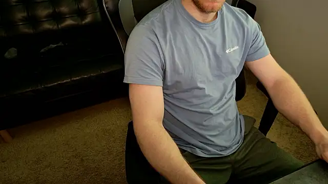 BlueEyedTallGuy94 online show from February 2, 2026, 8:18 pm