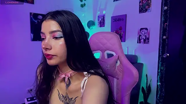 Snapshot of cami_mila9 chatting on January 10, 2026, 11:20 pm cami mila9 online show from January 10, 2026, 11:20 pm