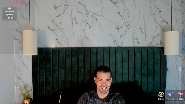 Snapshot of Ian_Daviz chatting on January 23, 2025, 8:02 pm Ian Daviz online show from January 23, 2025, 8:02 pm