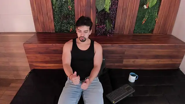 Snapshot of Ian_Daviz chatting on September 20, 2025, 12:17 pm Ian Daviz online show from September 20, 2025, 12:17 pm