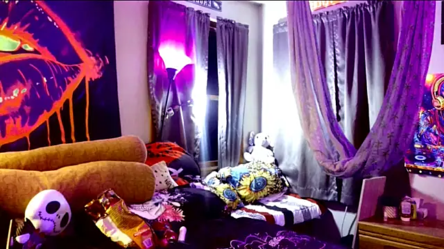 KRYZTALYNXXX online show from February 20, 2025, 1:36 am