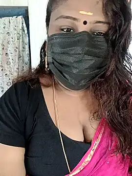 Snapshot of simran21 chatting on January 19, 2025, 9:22 am simran21 online show from January 19, 2025, 9:22 am