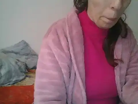 hairygirl80 online show from January 27, 2025, 8:29 am