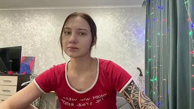 AnneBall online show from December 24, 2024, 10:01 am