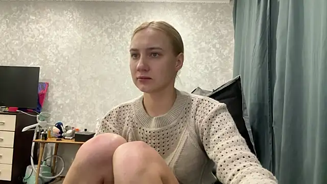 AnneBall online show from January 7, 2025, 1:46 pm