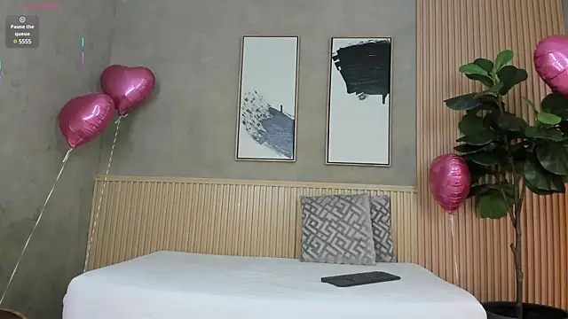 Snapshot of nina_soul chatting on February 16, 2025, 11:59 am nina soul online show from February 16, 2025, 11:59 am