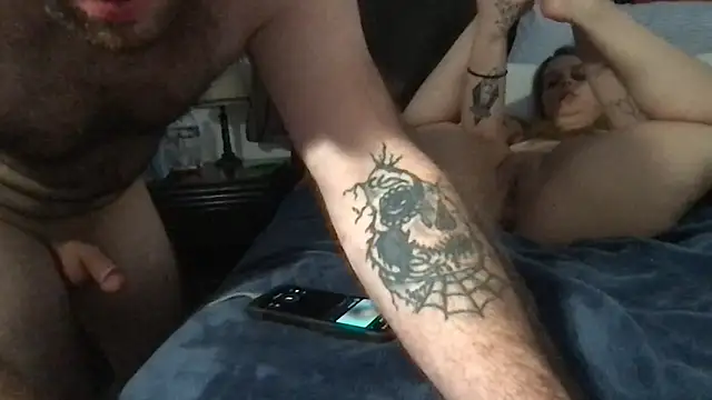 Snapshot of SpunCandy chatting on October 7, 2025, 12:35 pm SpunCandy online show from October 7, 2025, 12:35 pm