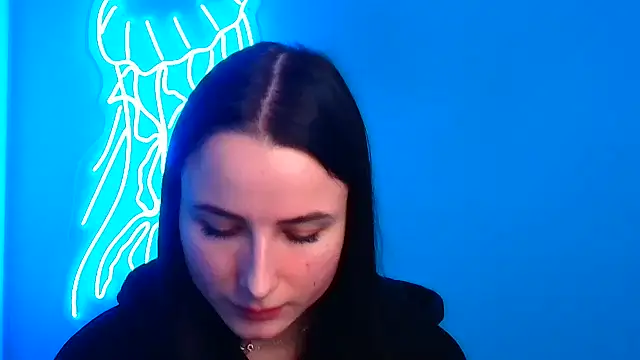 Eva Janee online show from March 5, 2025, 10:44 am