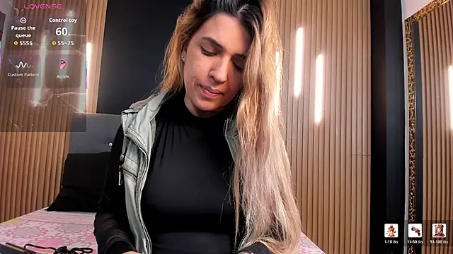 EvaaLovia1 online show from March 11, 2026, 1:39 pm