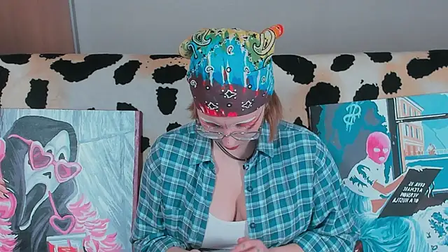 VeronikaKissuchi online show from December 19, 2024, 7:40 pm