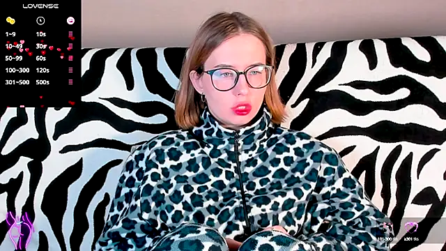 VeronikaKissuchi online show from February 5, 2025, 12:20 am