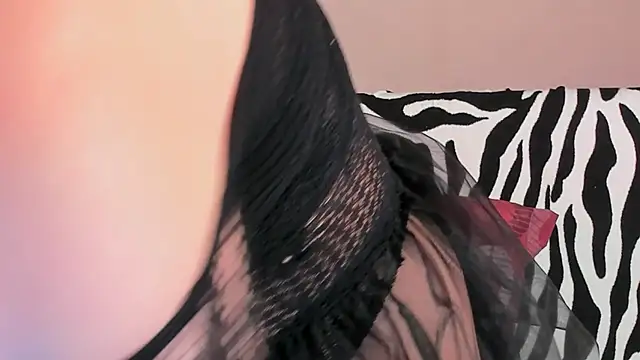 VeronikaKissuchi online show from March 3, 2025, 8:54 pm