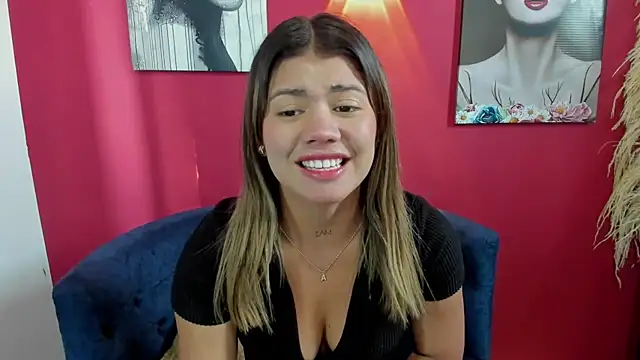 Snapshot of Gissel_Angel chatting on December 16, 2024, 8:37 pm Gissel Angel online show from December 16, 2024, 8:37 pm