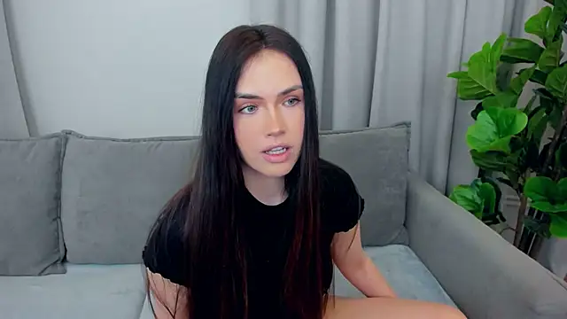 sexyangeloux online show from February 19, 2026, 8:38 pm