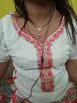 Snapshot of Sexyranibhabhi chatting on June 12, 2026, 3:11 pm Sexyranibhabhi online show from June 12, 2026, 3:11 pm