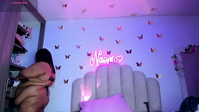 NaomiAsha online show from October 10, 2025, 12:31 am